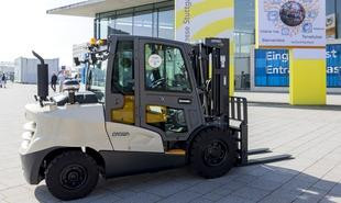 Crown LogiMAT 2026 1 310